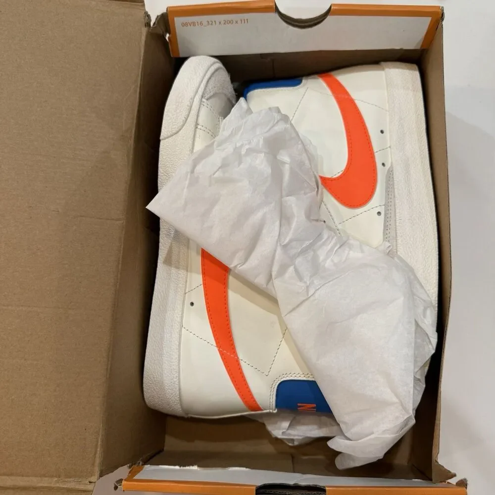 Nike Blazer Mid '77 Sail Total Orange DQ4692-100 Women's Size 9 New With Box - Picture 2 of 9